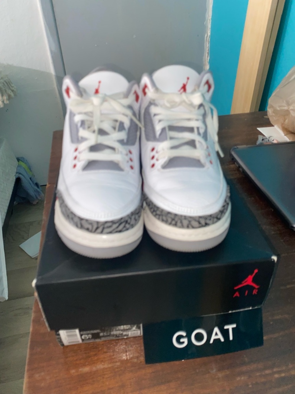 Jordan 3 retro fire red girls size 6.5